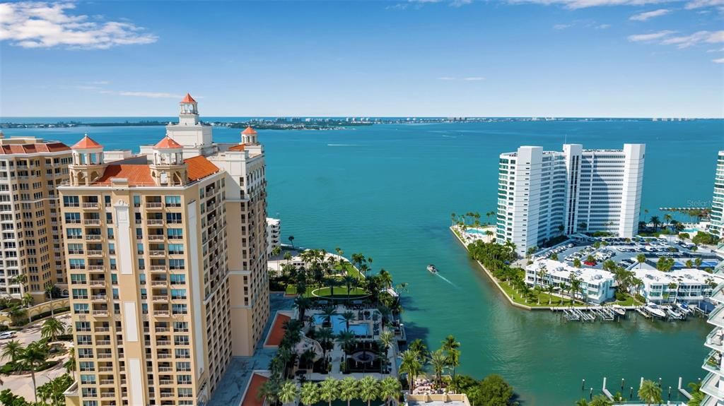 待售: $2,495,000 (2 贝兹, 2 浴室, 2797 平方英尺)