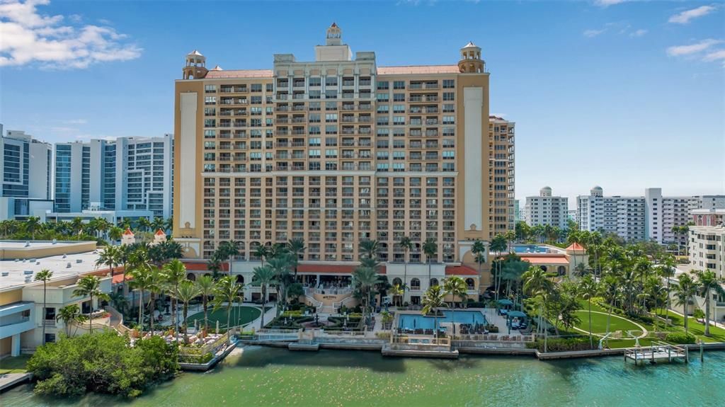 待售: $2,495,000 (2 贝兹, 2 浴室, 2797 平方英尺)