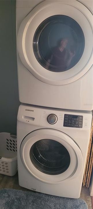 На продажу: $71,500 (1 спален, 1 ванн, 920 Квадратных фут)