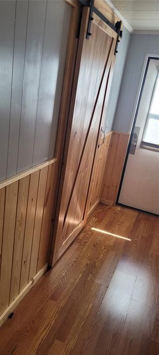 На продажу: $71,500 (1 спален, 1 ванн, 920 Квадратных фут)