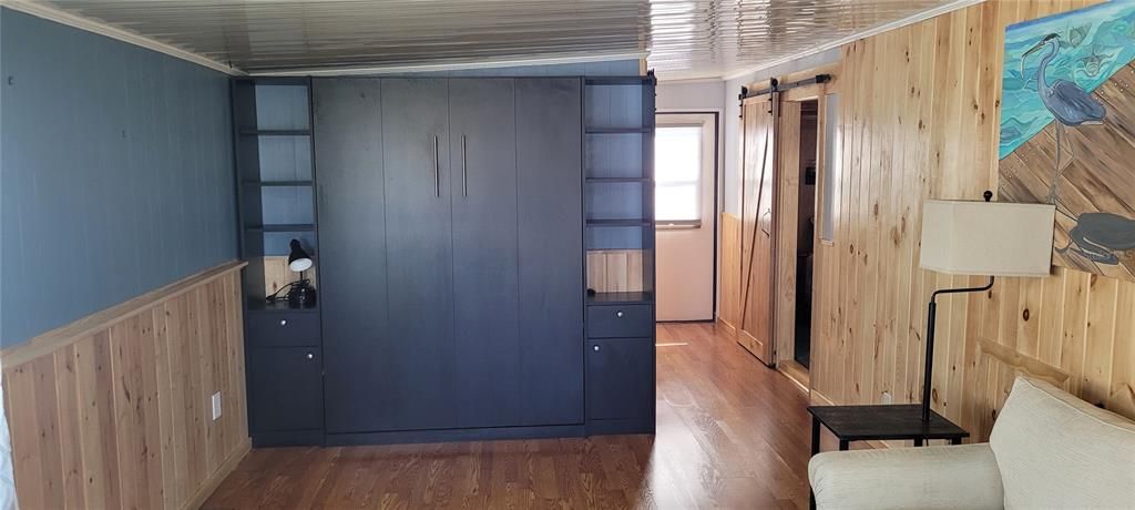 На продажу: $71,500 (1 спален, 1 ванн, 920 Квадратных фут)