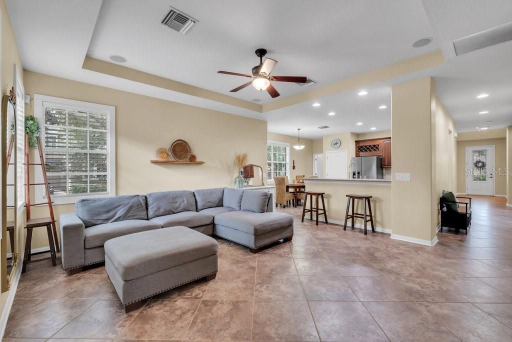 待售: $620,000 (4 贝兹, 3 浴室, 3105 平方英尺)