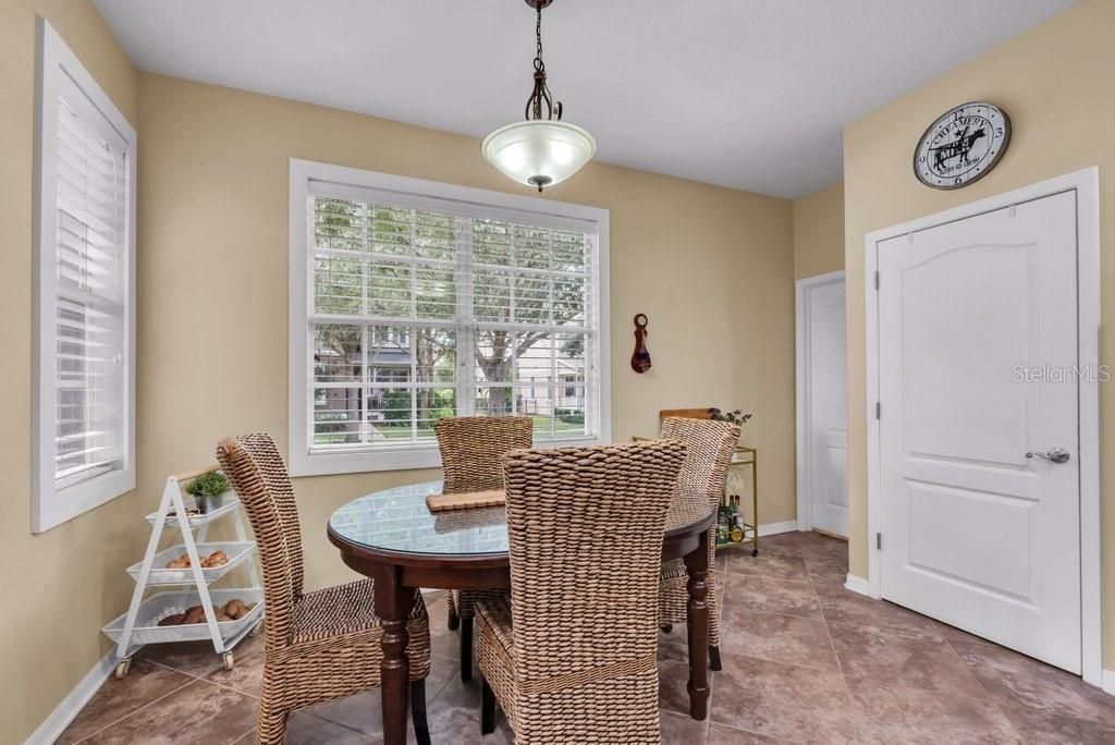 待售: $620,000 (4 贝兹, 3 浴室, 3105 平方英尺)