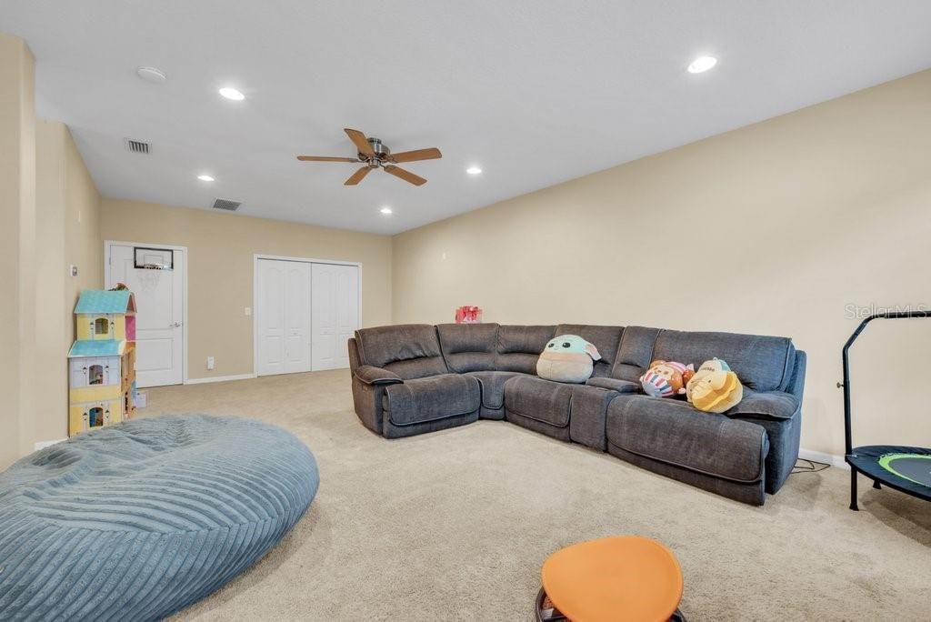 待售: $620,000 (4 贝兹, 3 浴室, 3105 平方英尺)