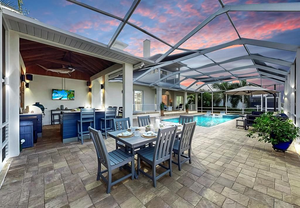 En Venta: $1,599,000 (3 camas, 3 baños, 3225 Pies cuadrados)