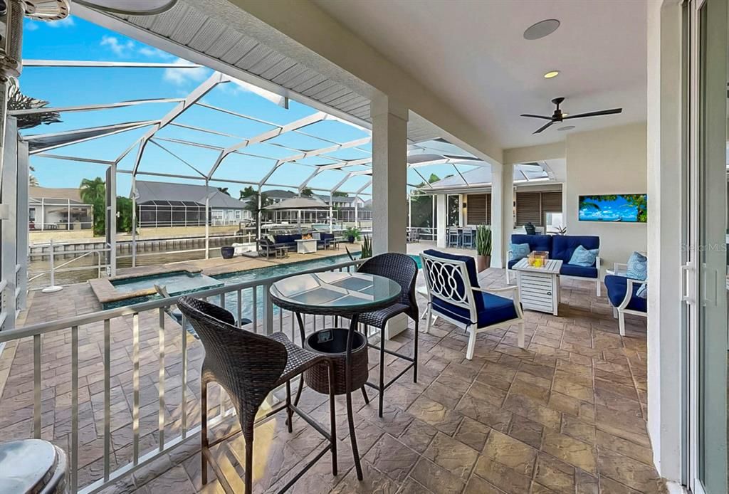 En Venta: $1,599,000 (3 camas, 3 baños, 3225 Pies cuadrados)