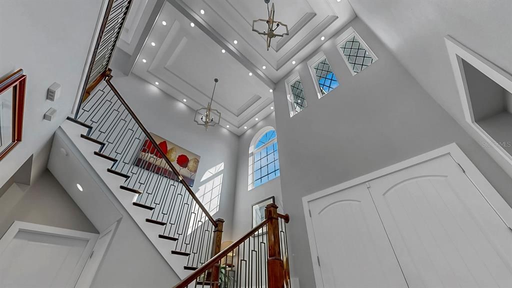 En Venta: $1,599,000 (3 camas, 3 baños, 3225 Pies cuadrados)