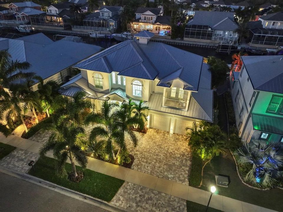 En Venta: $1,599,000 (3 camas, 3 baños, 3225 Pies cuadrados)