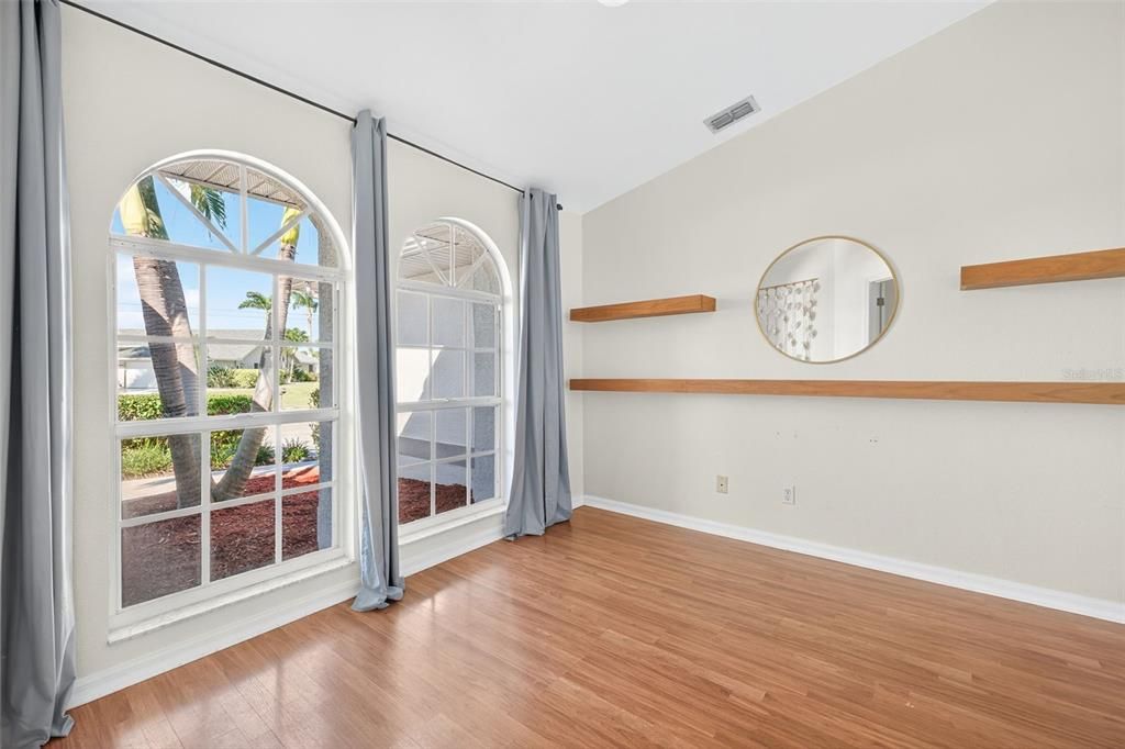 For Sale: $374,900 (3 beds, 2 baths, 2177 Square Feet)