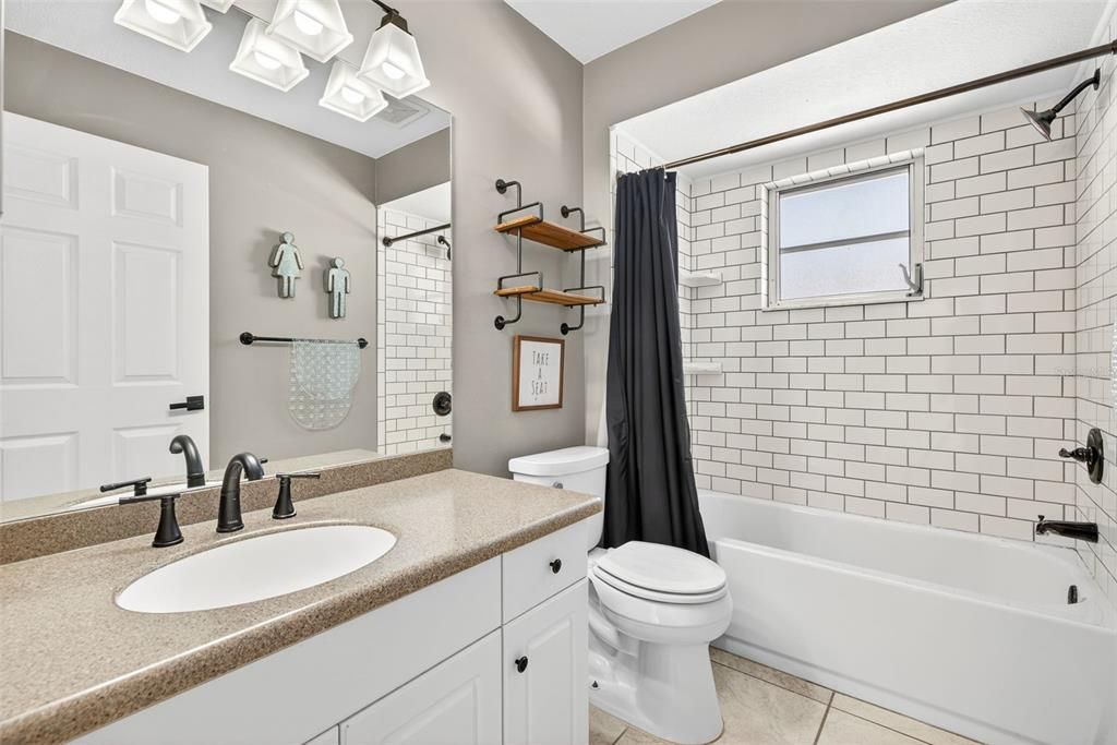 For Sale: $374,900 (3 beds, 2 baths, 2177 Square Feet)