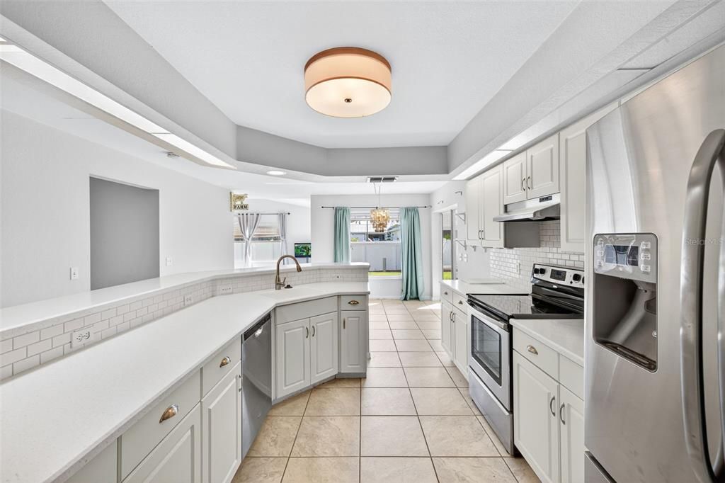 For Sale: $374,900 (3 beds, 2 baths, 2177 Square Feet)