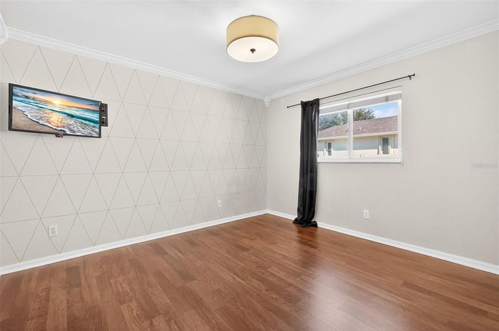 For Sale: $374,900 (3 beds, 2 baths, 2177 Square Feet)