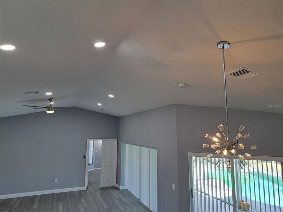 For Sale: $423,900 (3 beds, 2 baths, 1834 Square Feet)