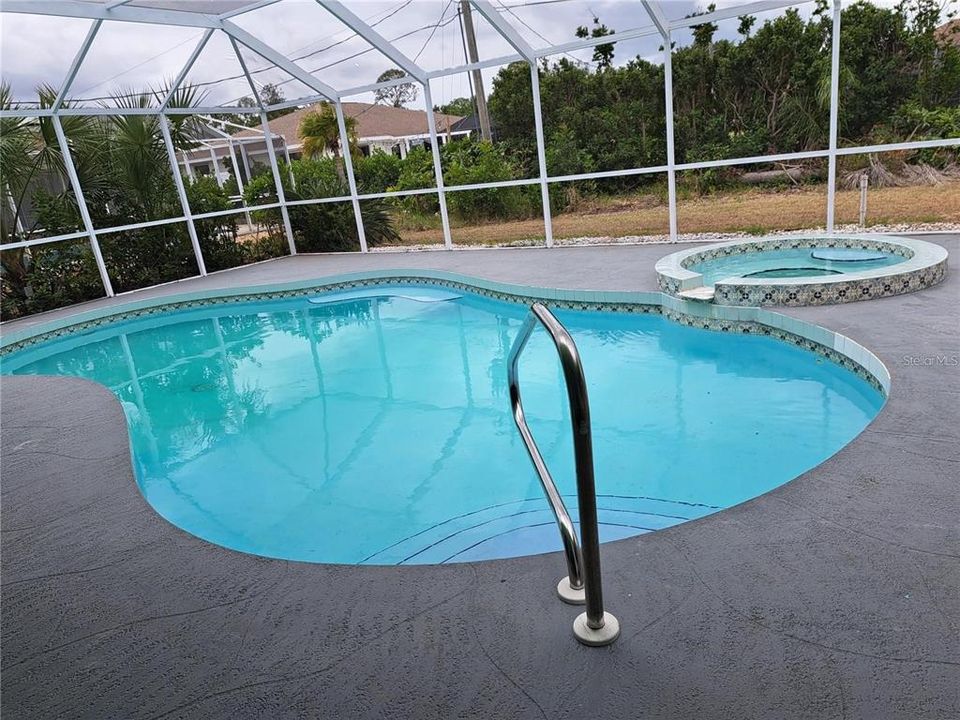 For Sale: $423,900 (3 beds, 2 baths, 1834 Square Feet)