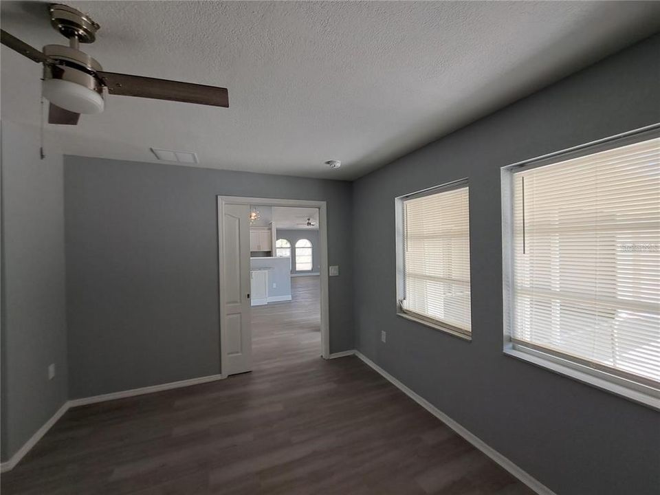 For Sale: $423,900 (3 beds, 2 baths, 1834 Square Feet)