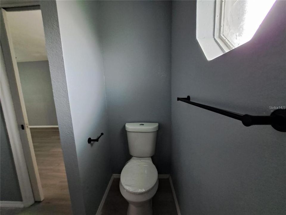 For Sale: $423,900 (3 beds, 2 baths, 1834 Square Feet)