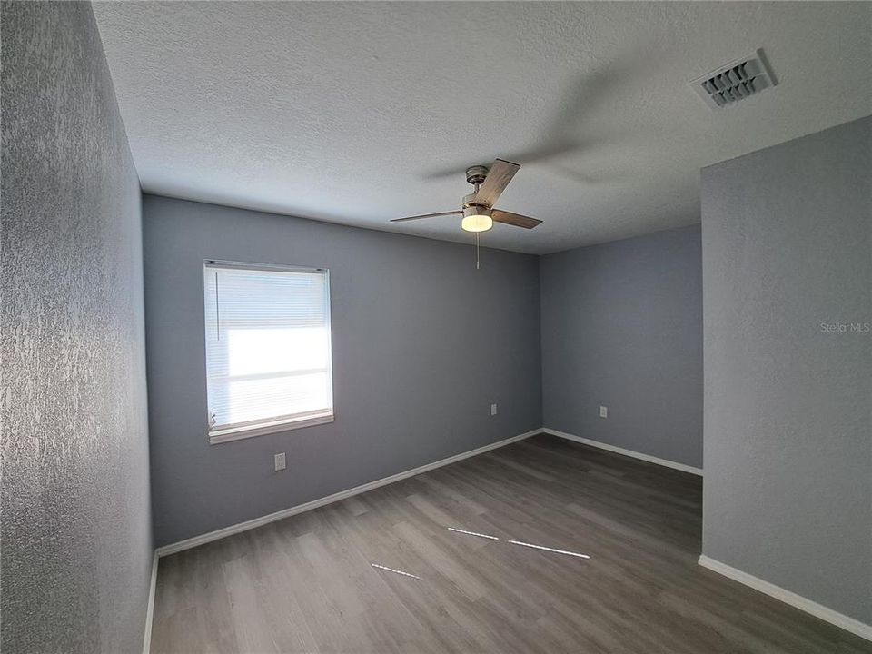 For Sale: $423,900 (3 beds, 2 baths, 1834 Square Feet)