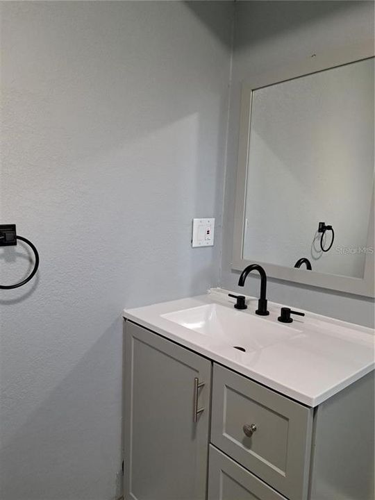 For Sale: $423,900 (3 beds, 2 baths, 1834 Square Feet)