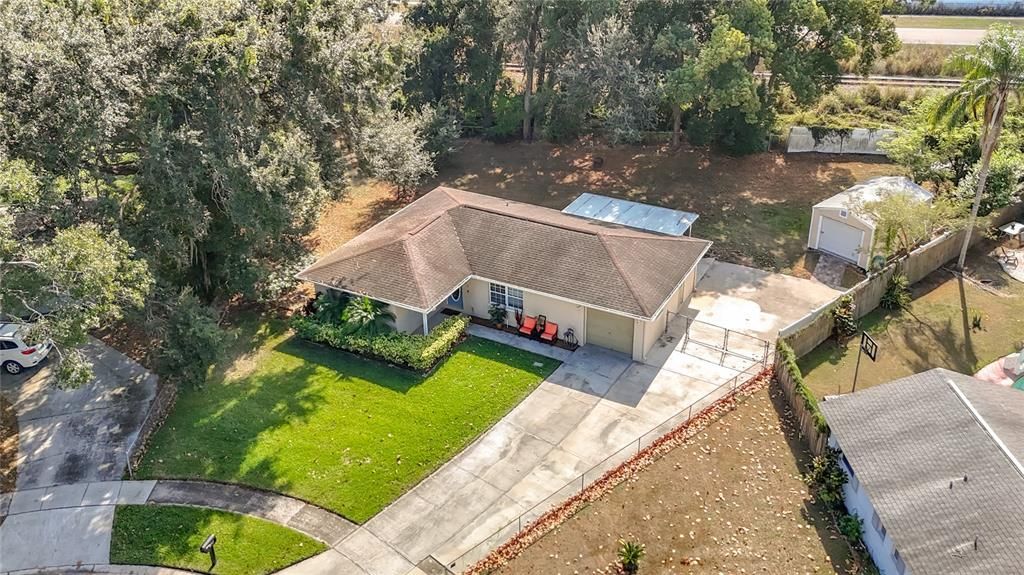 Active With Contract: $319,000 (3 beds, 2 baths, 1044 Square Feet)