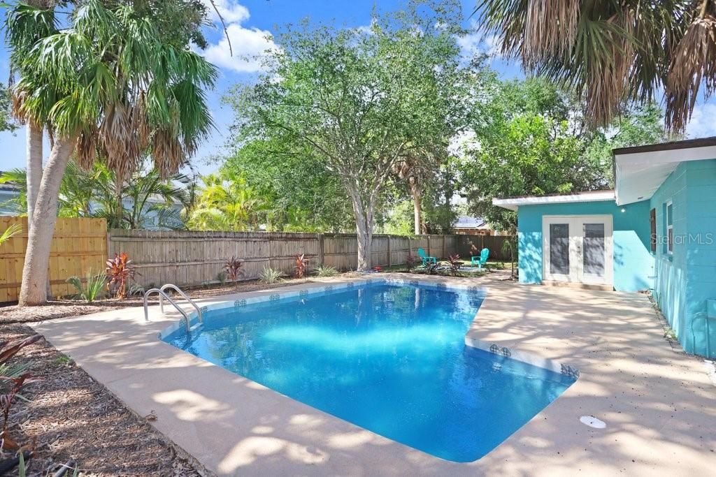 For Sale: $424,900 (3 beds, 2 baths, 1685 Square Feet)