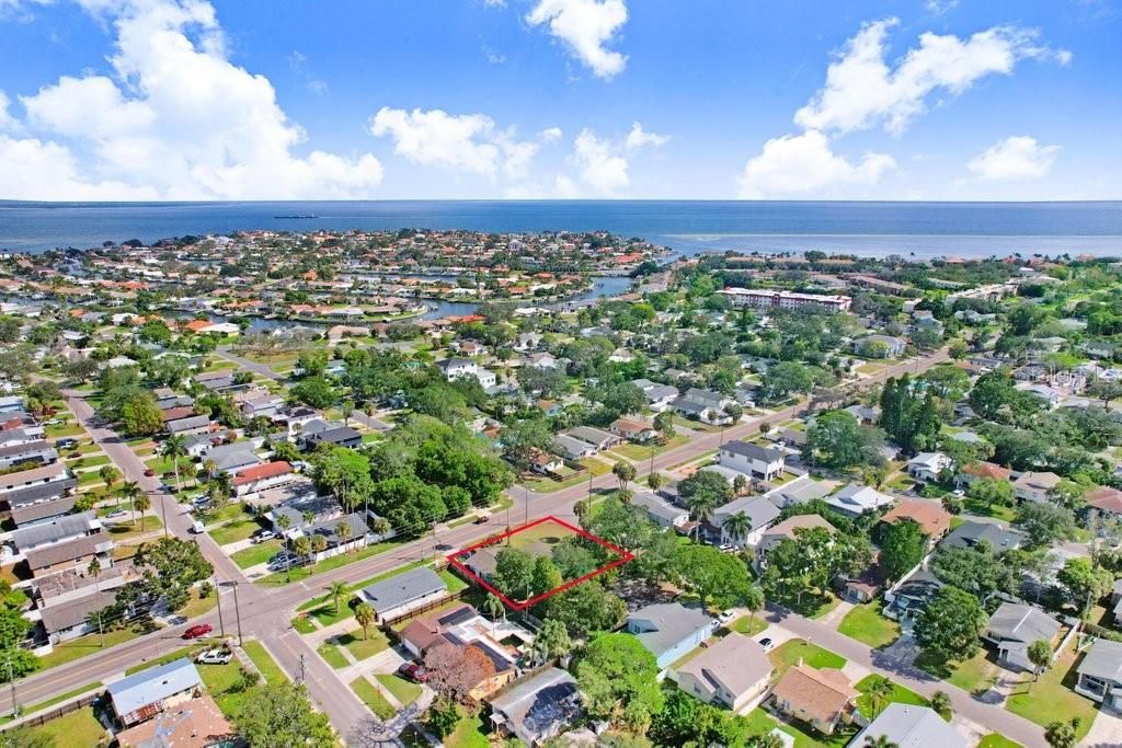 For Sale: $424,900 (3 beds, 2 baths, 1685 Square Feet)