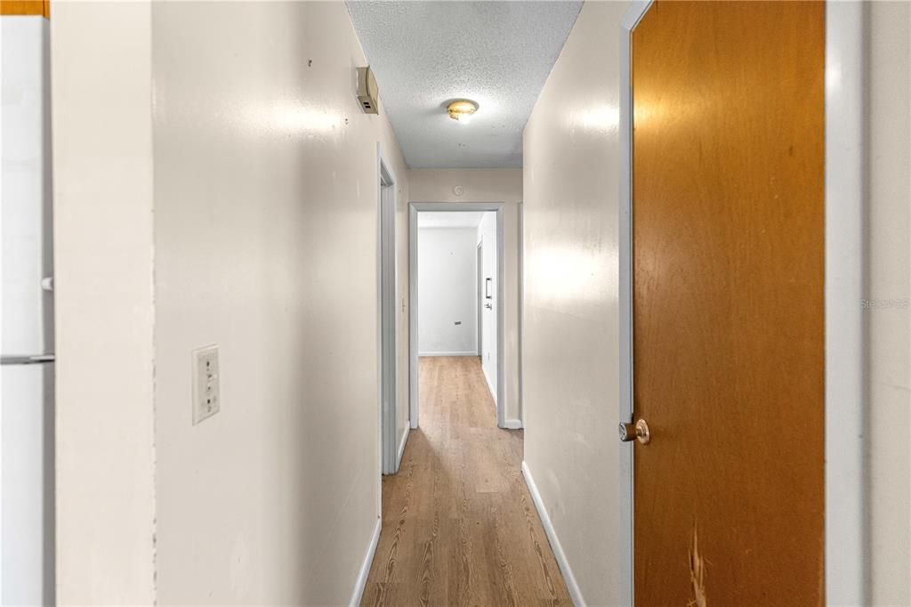 На продажу: $199,900 (3 спален, 1 ванн, 1134 Квадратных фут)