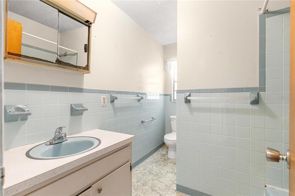 На продажу: $199,900 (3 спален, 1 ванн, 1134 Квадратных фут)