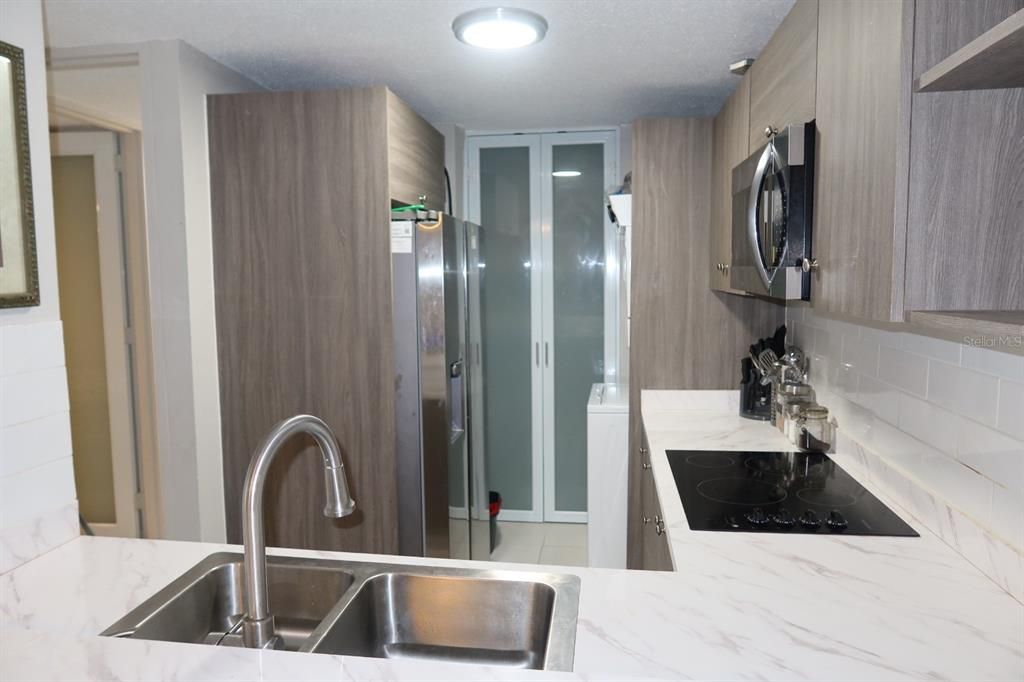 На продажу: $260,000 (4 спален, 3 ванн, 1346 Квадратных фут)