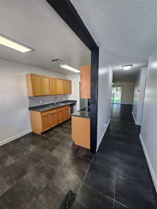For Rent: $1,650 (2 beds, 2 baths, 962 Square Feet)