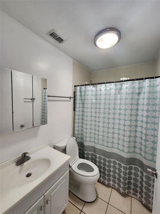 For Rent: $1,650 (2 beds, 2 baths, 962 Square Feet)