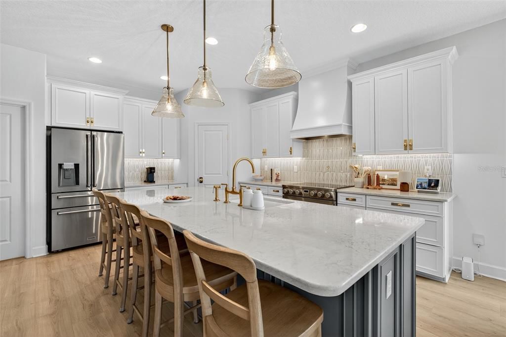 For Sale: $470,000 (3 beds, 2 baths, 1791 Square Feet)