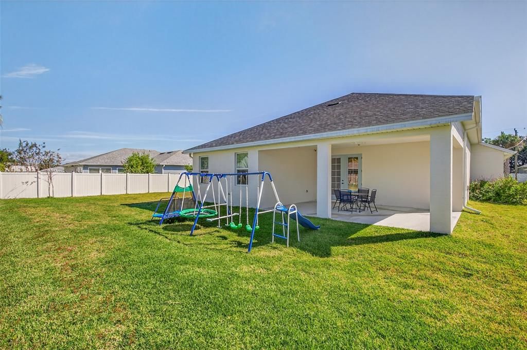 For Sale: $470,000 (3 beds, 2 baths, 1791 Square Feet)