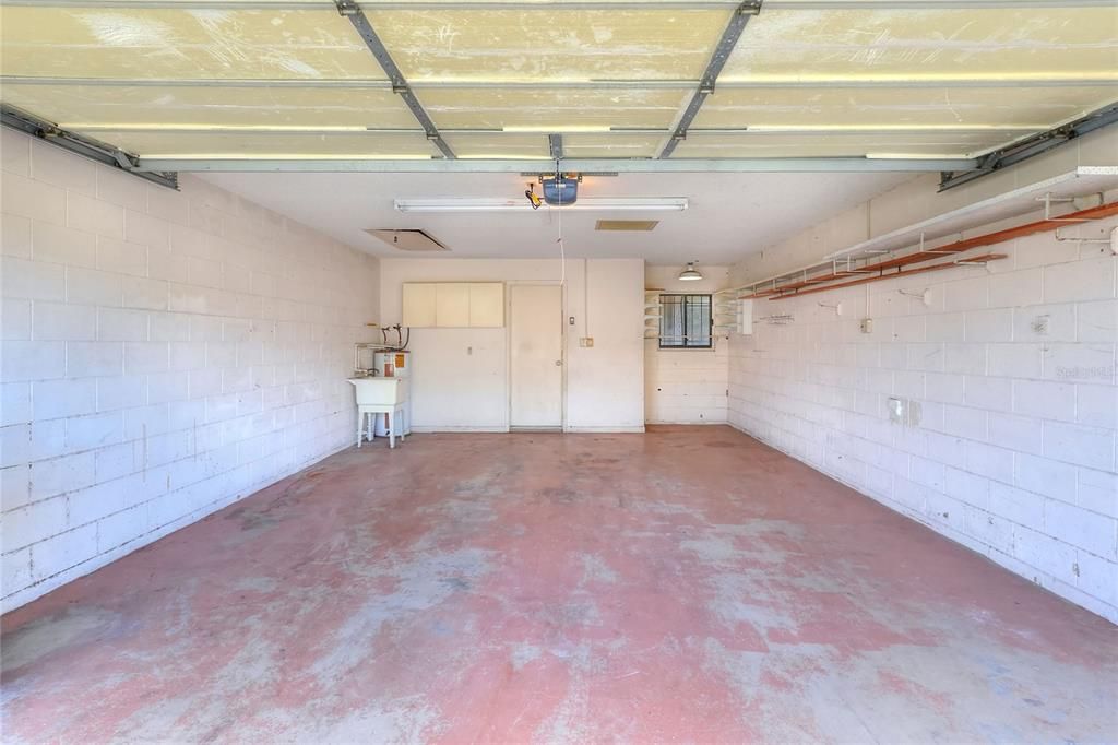 待售: $234,900 (2 贝兹, 2 浴室, 1394 平方英尺)