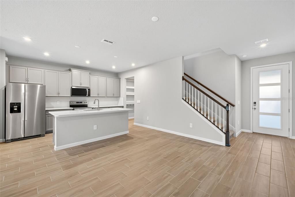 Active With Contract: $429,176 (3 beds, 2 baths, 2230 Square Feet)