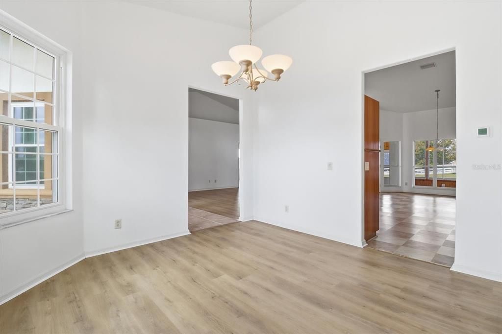 待售: $399,900 (3 贝兹, 2 浴室, 1951 平方英尺)