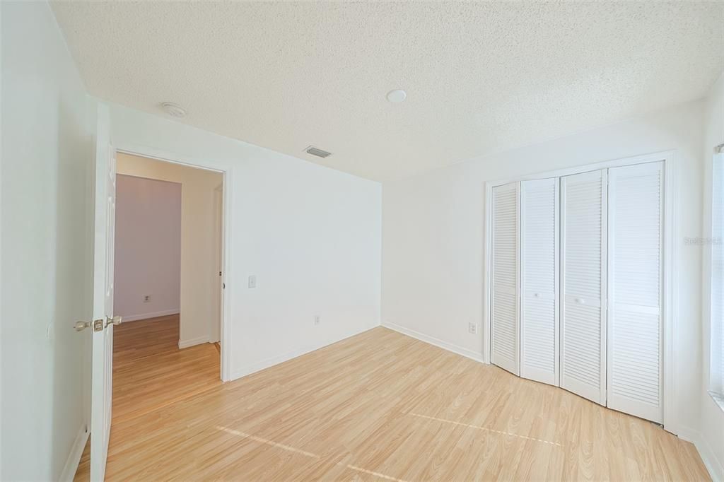 For Sale: $325,000 (3 beds, 2 baths, 1500 Square Feet)