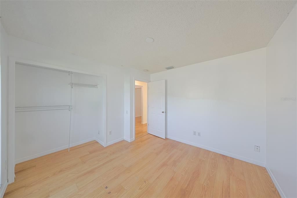 For Sale: $325,000 (3 beds, 2 baths, 1500 Square Feet)