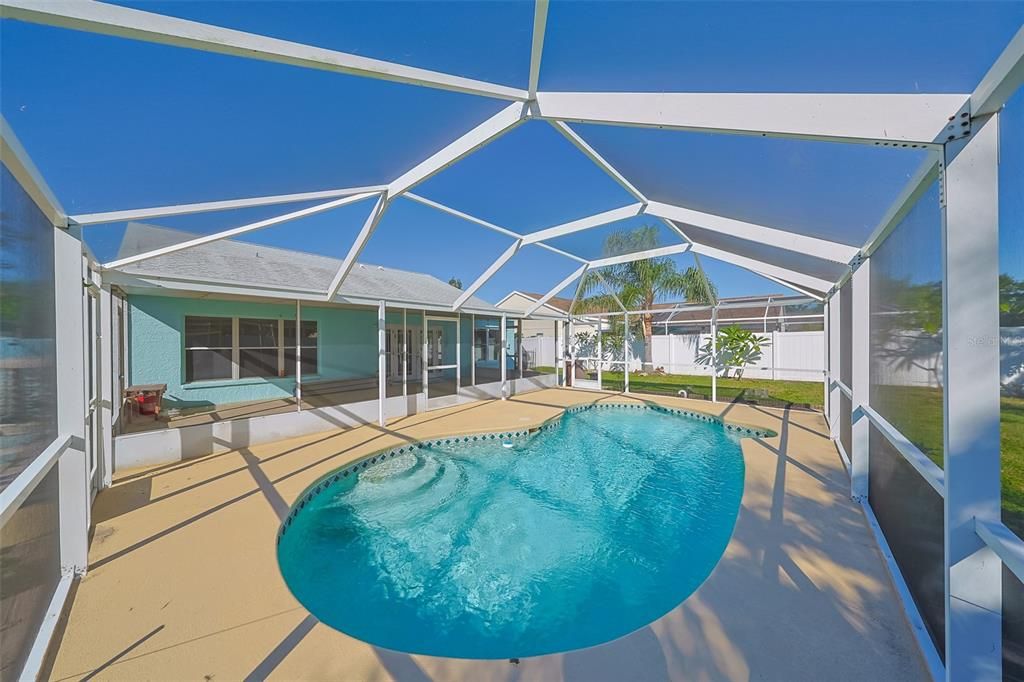 For Sale: $325,000 (3 beds, 2 baths, 1500 Square Feet)