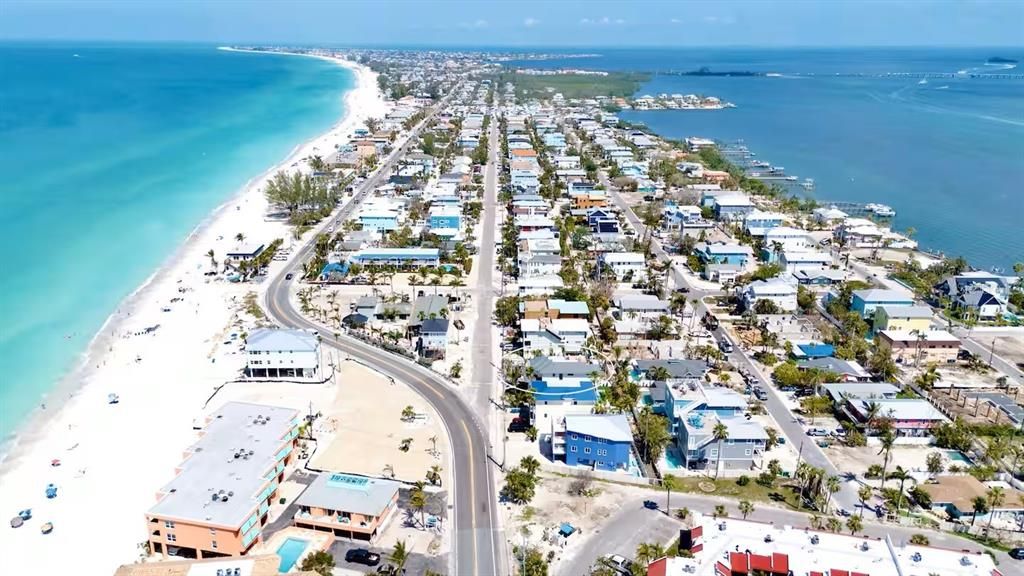 En Venta: $3,890,000 (7 camas, 6 baños, 3210 Pies cuadrados)