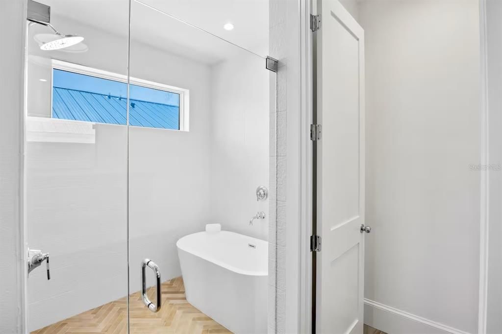 En Venta: $3,890,000 (7 camas, 6 baños, 3210 Pies cuadrados)