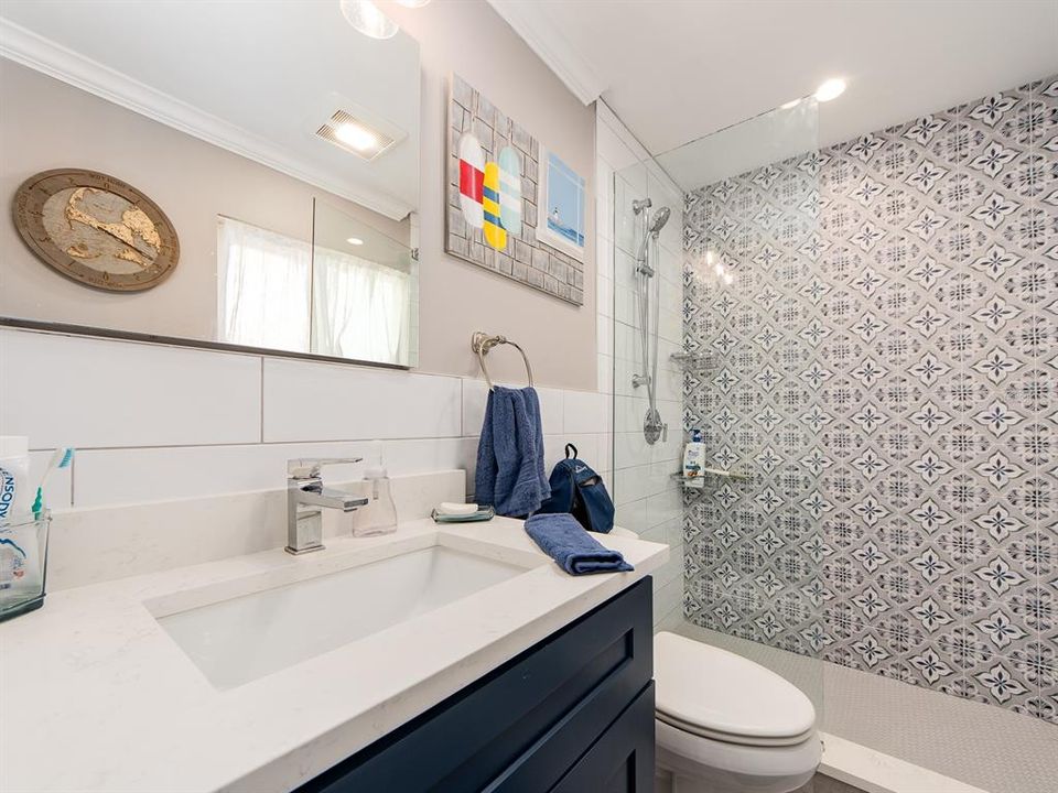 For Sale: $459,900 (2 beds, 2 baths, 1649 Square Feet)