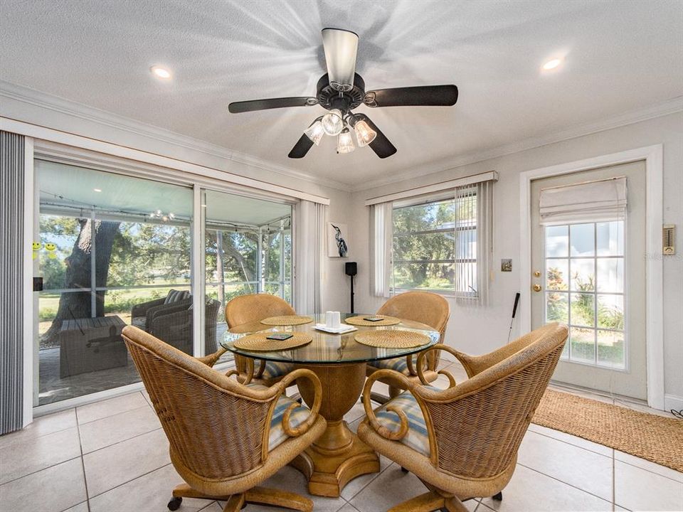 For Sale: $459,900 (2 beds, 2 baths, 1649 Square Feet)