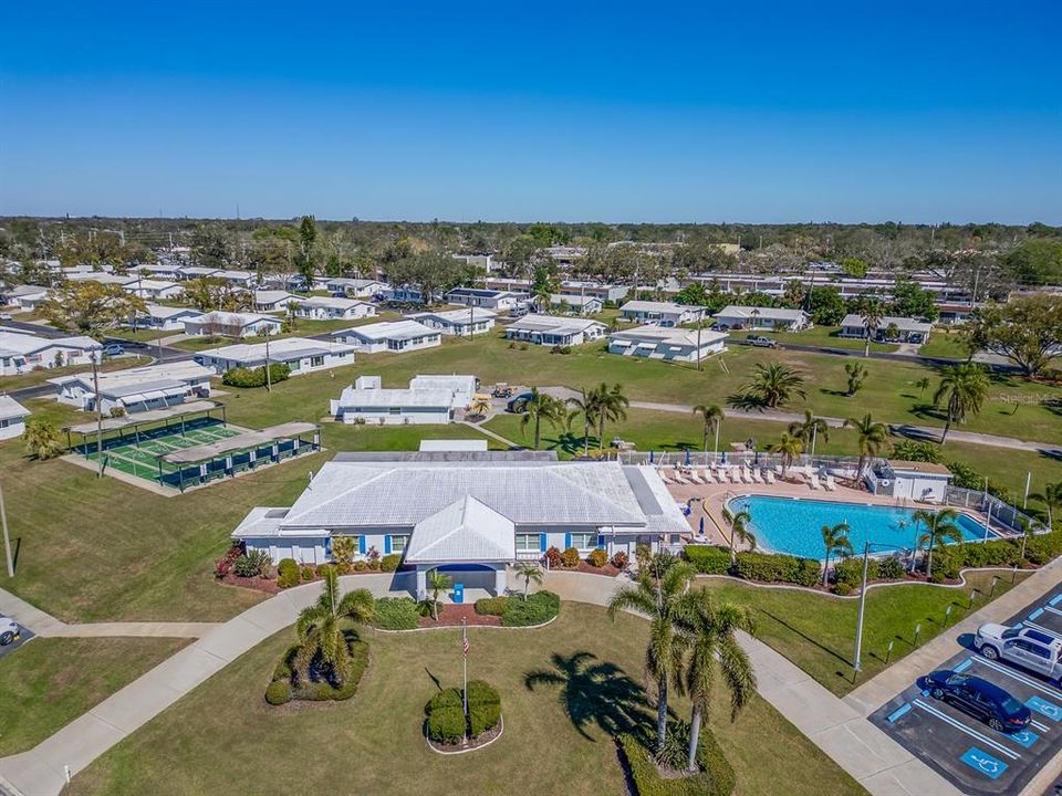 For Sale: $459,900 (2 beds, 2 baths, 1649 Square Feet)