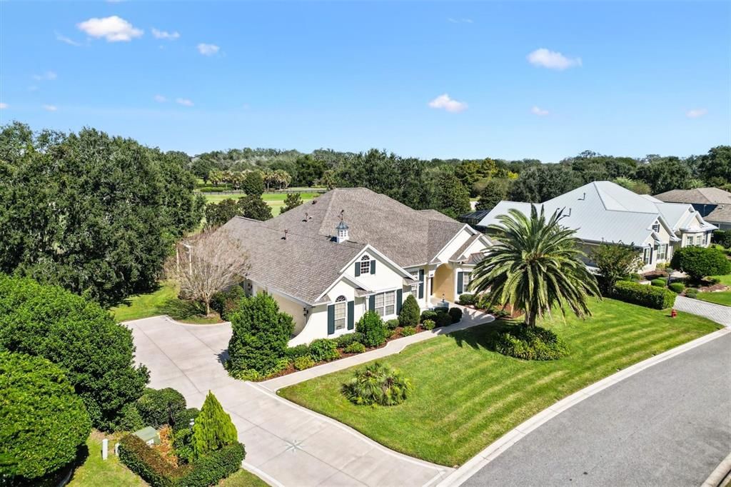 For Sale: $1,775,000 (3 beds, 3 baths, 3100 Square Feet)