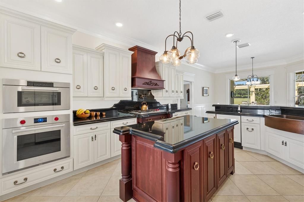 For Sale: $1,775,000 (3 beds, 3 baths, 3100 Square Feet)