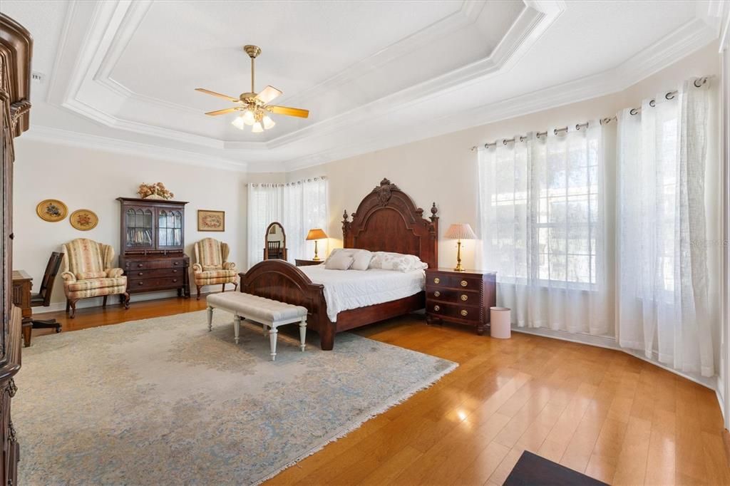 For Sale: $1,775,000 (3 beds, 3 baths, 3100 Square Feet)