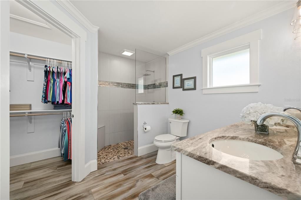 For Sale: $675,000 (2 beds, 2 baths, 1612 Square Feet)