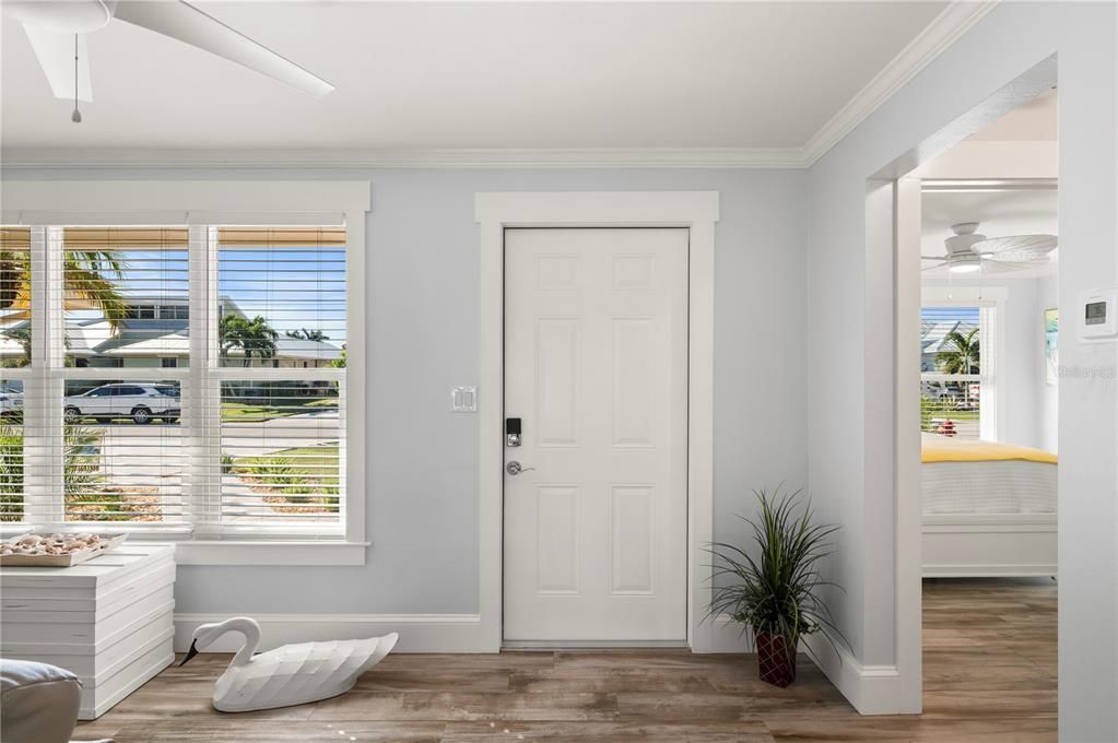 For Sale: $675,000 (2 beds, 2 baths, 1612 Square Feet)