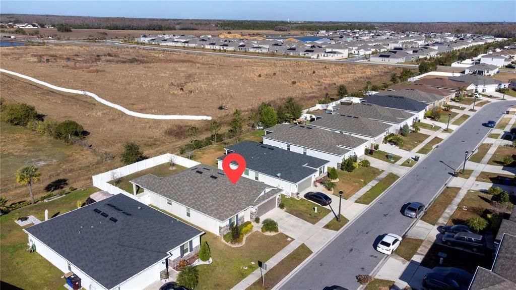 For Rent: $2,400 (4 beds, 2 baths, 1773 Square Feet)