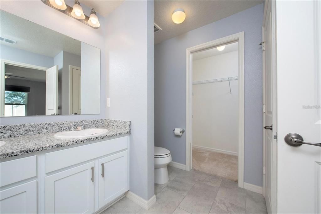 For Rent: $2,400 (4 beds, 2 baths, 1773 Square Feet)